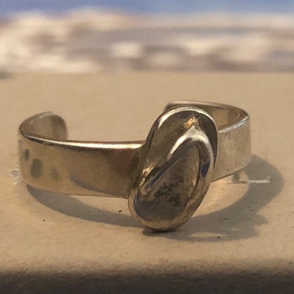 Silpada Sterling Silver Flip Flop Toe Ring O1730 - Picture 2 of 10